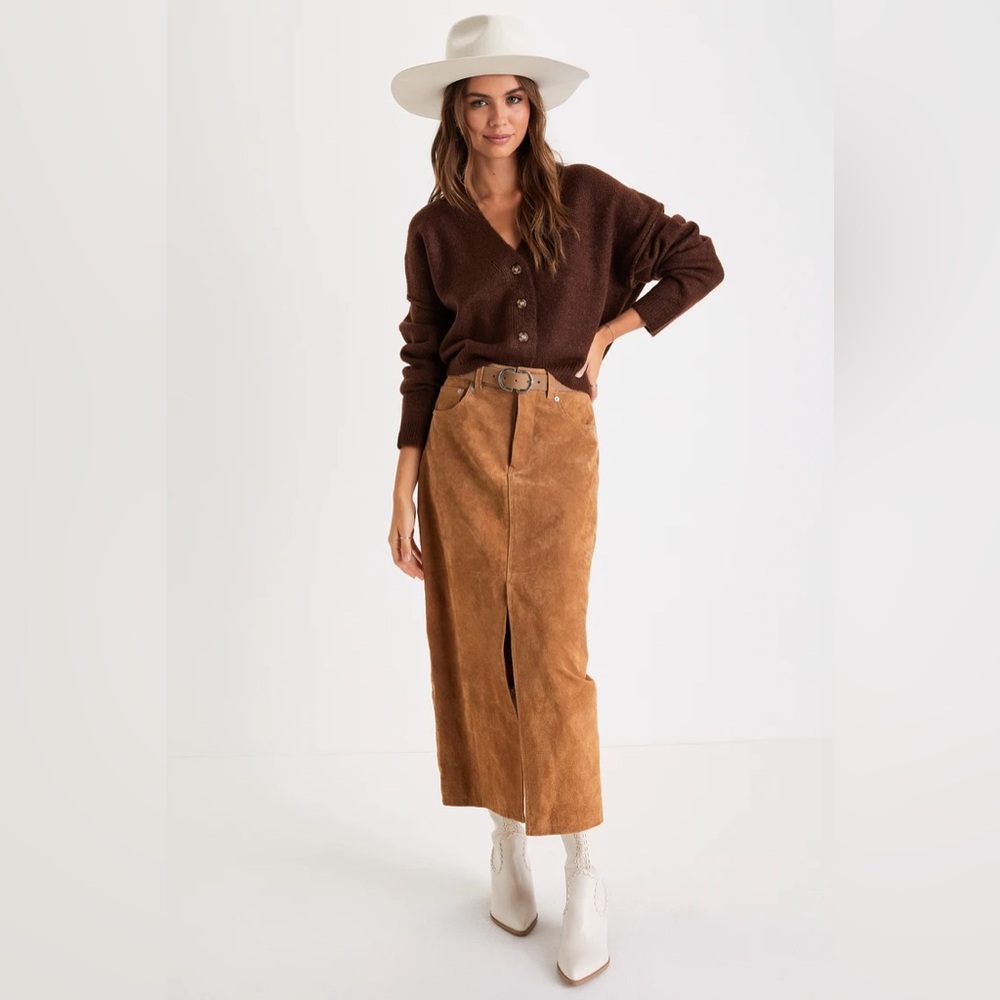Lulus - Cozy Ease Cropped Cardigan Sweater - Picture 7 of 10